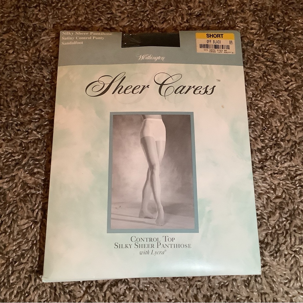 JCPenney Worthington sheer caress pantyhose, color off black, size: Short